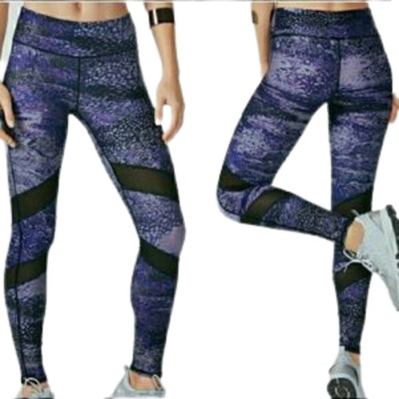 FABLETICS Women's Hight Waist Snake Print Leggings Size Small New Without Tags - Picture 1 of 8